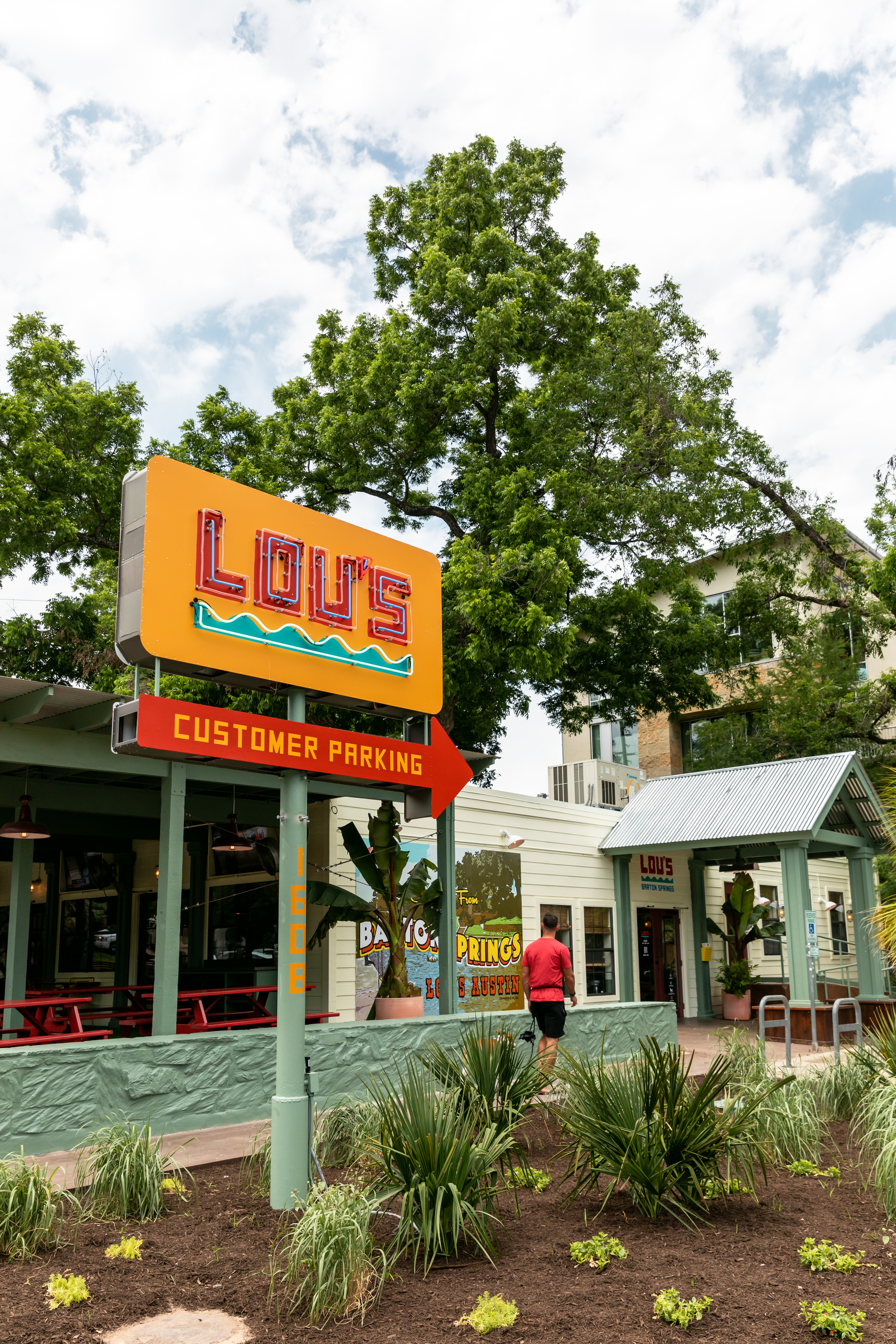 Lou's - Barton Springs